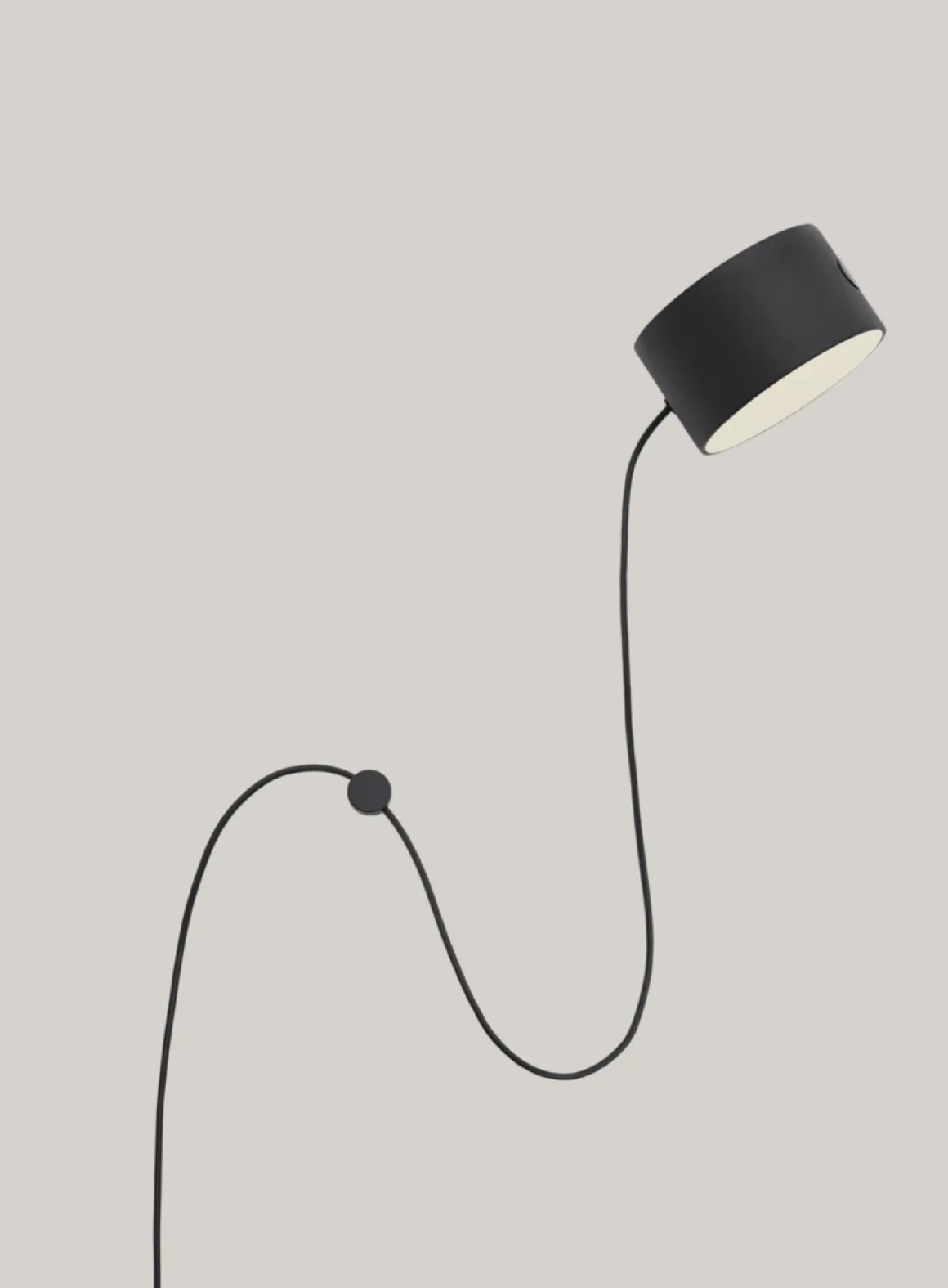 Muuto Post vegglampe