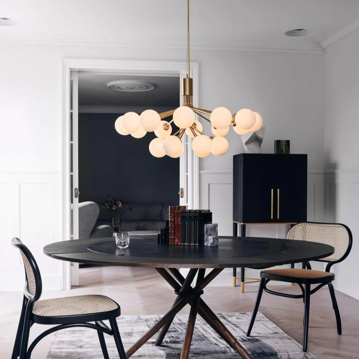 Nuura Apiales 18 messing/opal