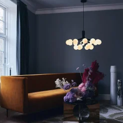 Nuura Apiales 18 satin svart/opal