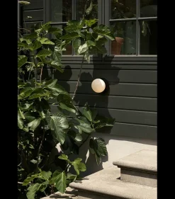 Nuura Liila 1 utendørslampe