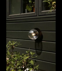 Nuura Liila 1 utendørslampe - svart/optic