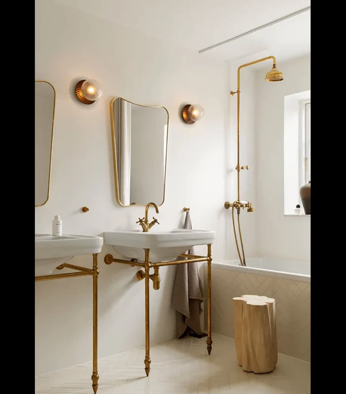 Nuura Liila 1 vegglampe/taklampe - medium - bronse/optic