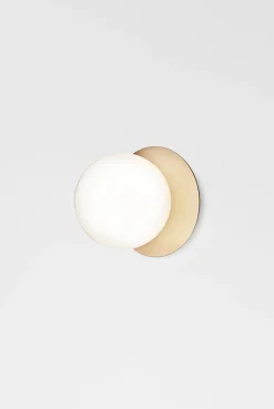 Nuura Liila 1 vegglampe/taklampe - medium - nordic gold / opal