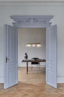 Nuura Miira 8 circular messing / optikk