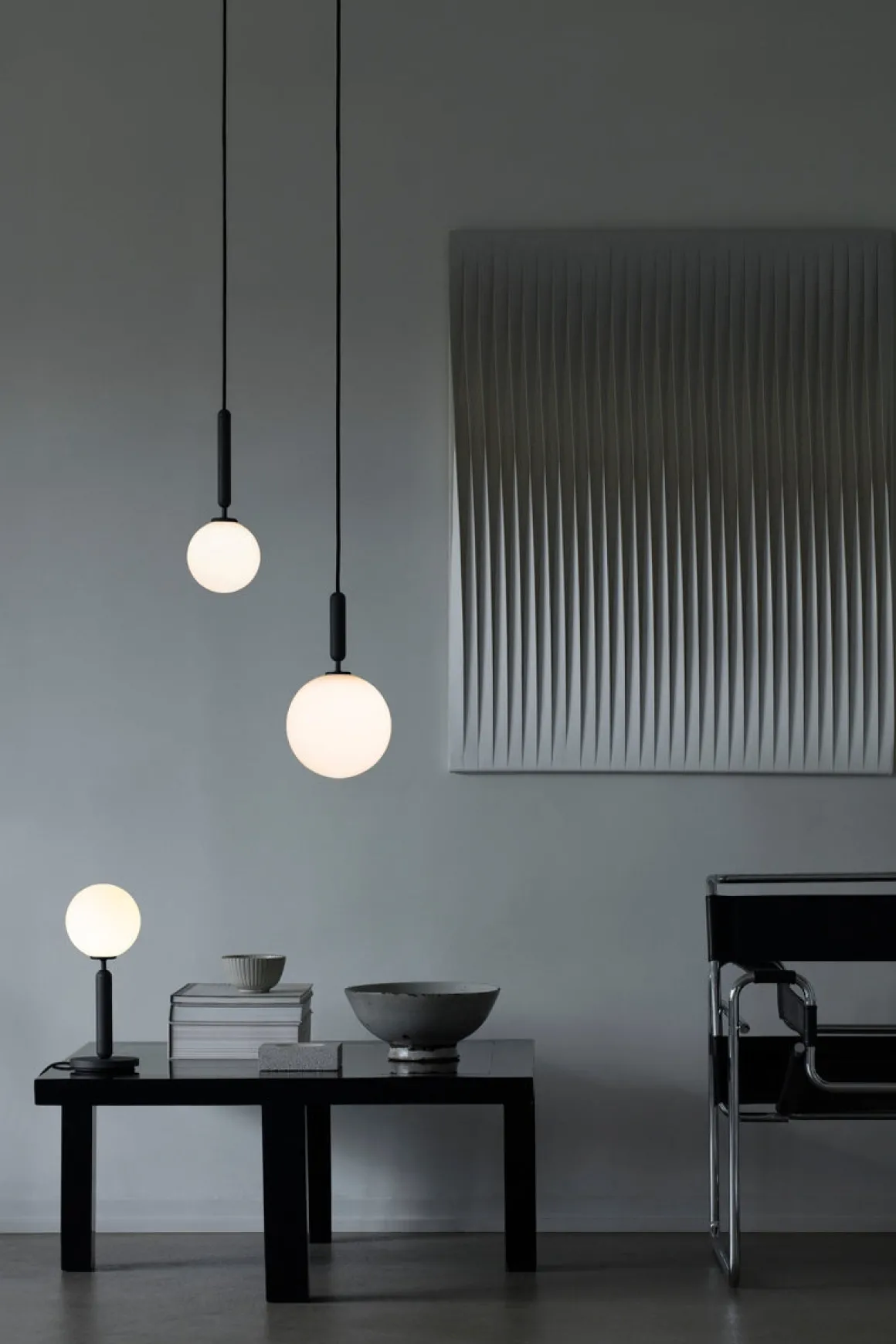 Nuura Miira 1 large svart / opal