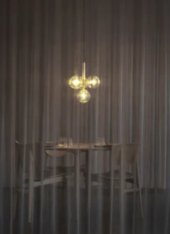 Nuura Miira 4 messing / opal