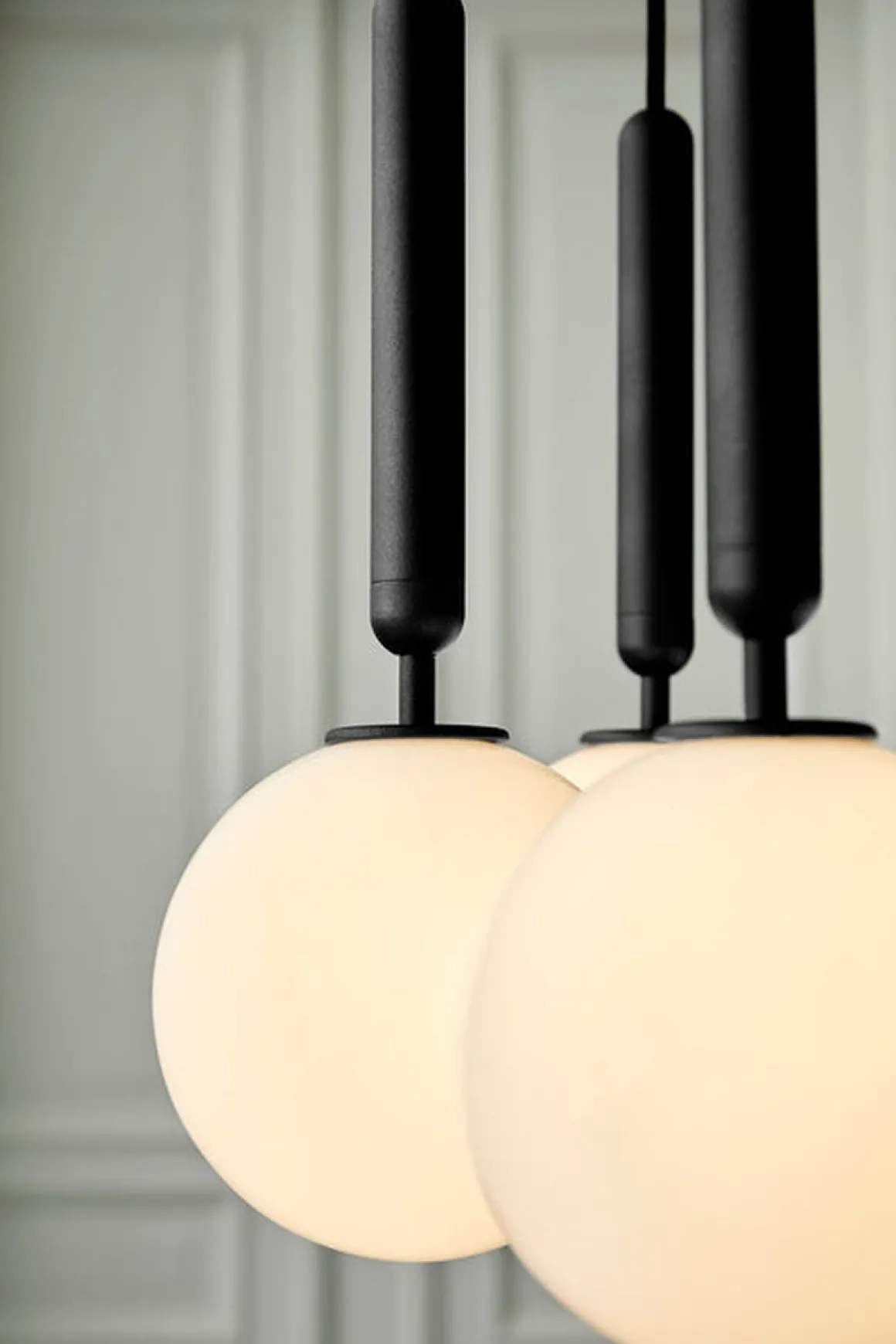 Nuura Miira 6 svart / opal