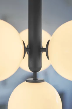 Nuura Miira 4 svart/opal