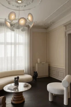 Nuura Petalii 10 taklampe Hvit/messing