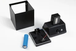 Nyara oppladbar vegglampe opp/ned lys med sensor