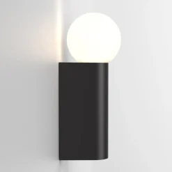 Ortona Single vegglampe IP44