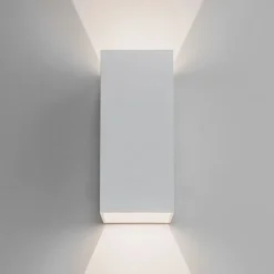 Oslo 160 vegglampe utendørs opp/ned IP65 - Hvit