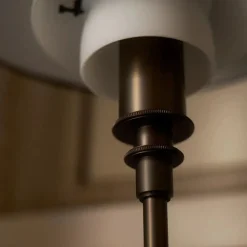 PH 3/2 Aged brass opal bordlampe