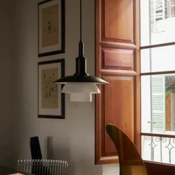 PH 3/3 aged brass opal takpendel