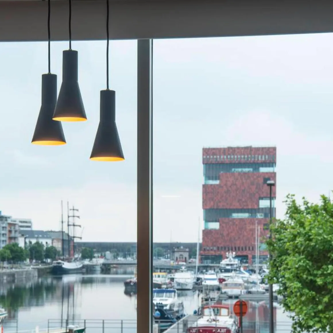 Phelia 130 takpendel