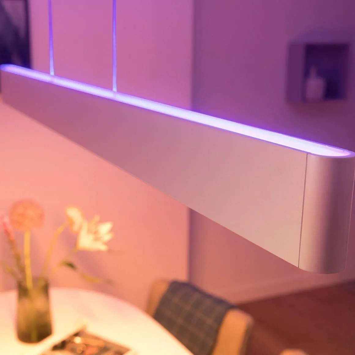 Philips Hue Ensis takpendel white and colore bluetooth