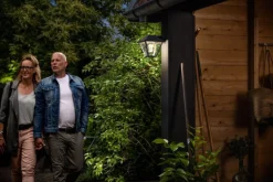 Philips myGarden Alpenglow vegglampe ned utendørs IP44 - Svart