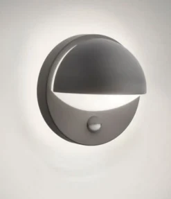 Philips myGarden Juni vegglampe utendørs IP44 E27 m/sensor - Antrasitt