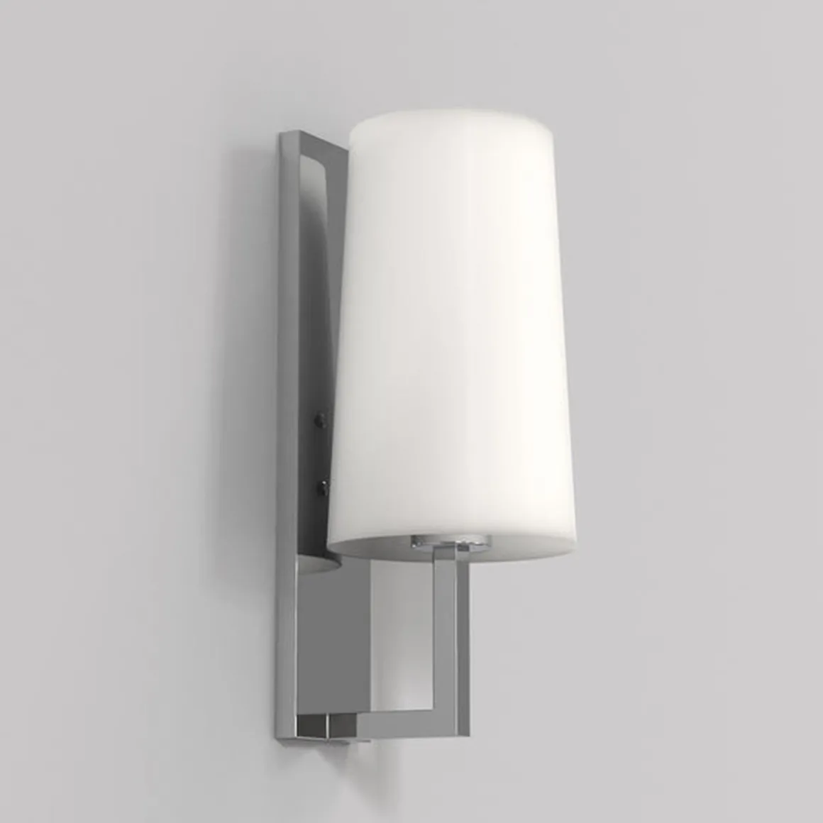 Riva 350 vegglampe baderom IP44 med glass skjerm