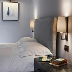 Riva 350 vegglampe med stoffskjerm