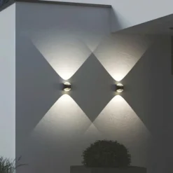 Saga vegglampe IP65 12W 3000K - Svart