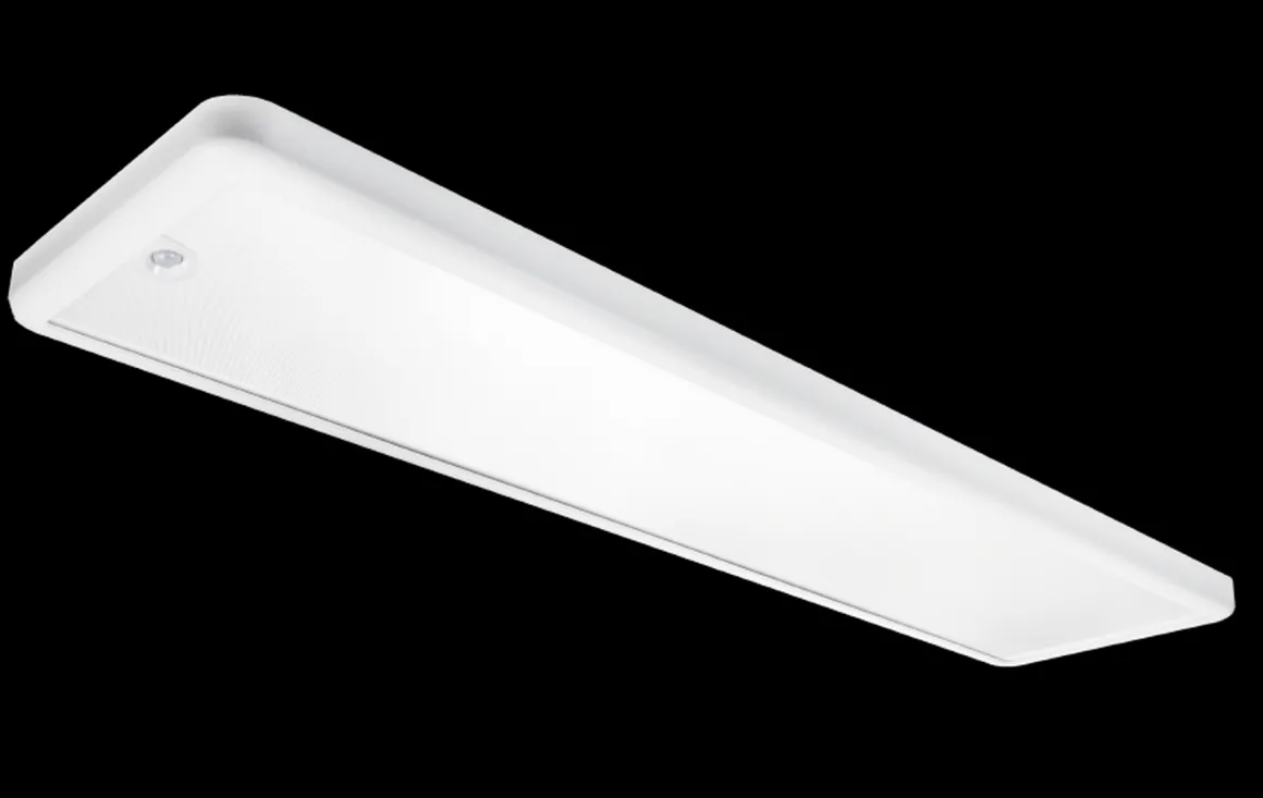 Sense Surface 1200 takarmatur 29W 3000K IP20 IK10 m/PIR Sensor - Hvit