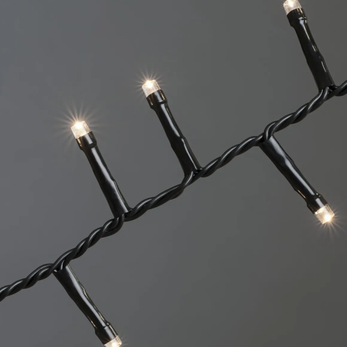 Slynge Cluster 1500 LED 33 meter IP44 - Varmhvit