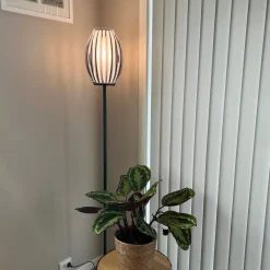 Tentacle gulvlampe Medium - Svart/Røykfarget