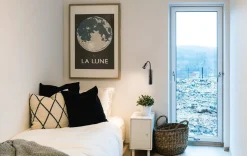 Tube vegglampe med USB 3000K dimbar