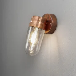 Vega vegglampe utendørs IP54 E27 - Kobber