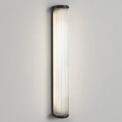 Versailles 600 vegglampe 25W IP44 3000 kelvin - Matt Gullfarget