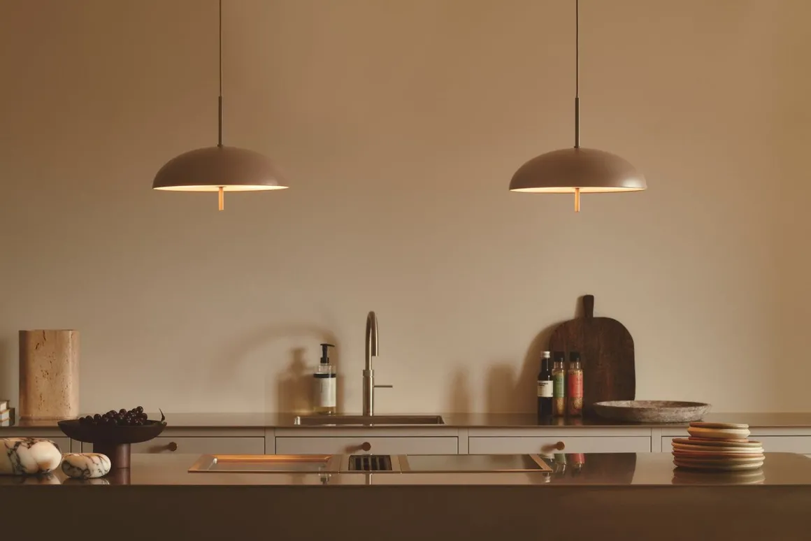 Versale takpendel 35 cm