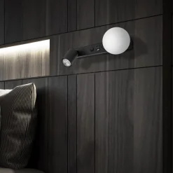 Vox vegglampe med USB