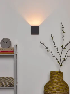 Xio square vegglampe opp/ned