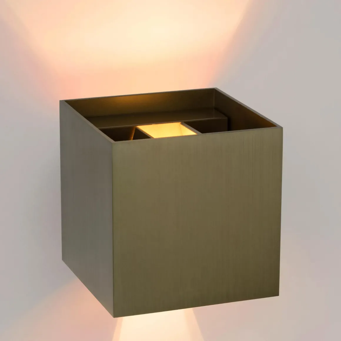 Xio square vegglampe opp/ned